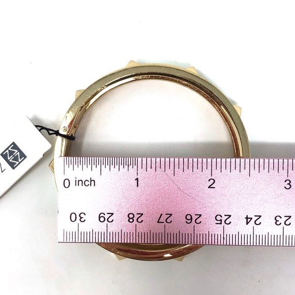 Set of 9 - Pyramid Motif Hinged Bangles - Picture 6 of 7